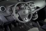 Nissan NV250 L2 Van 2019 года (EU)